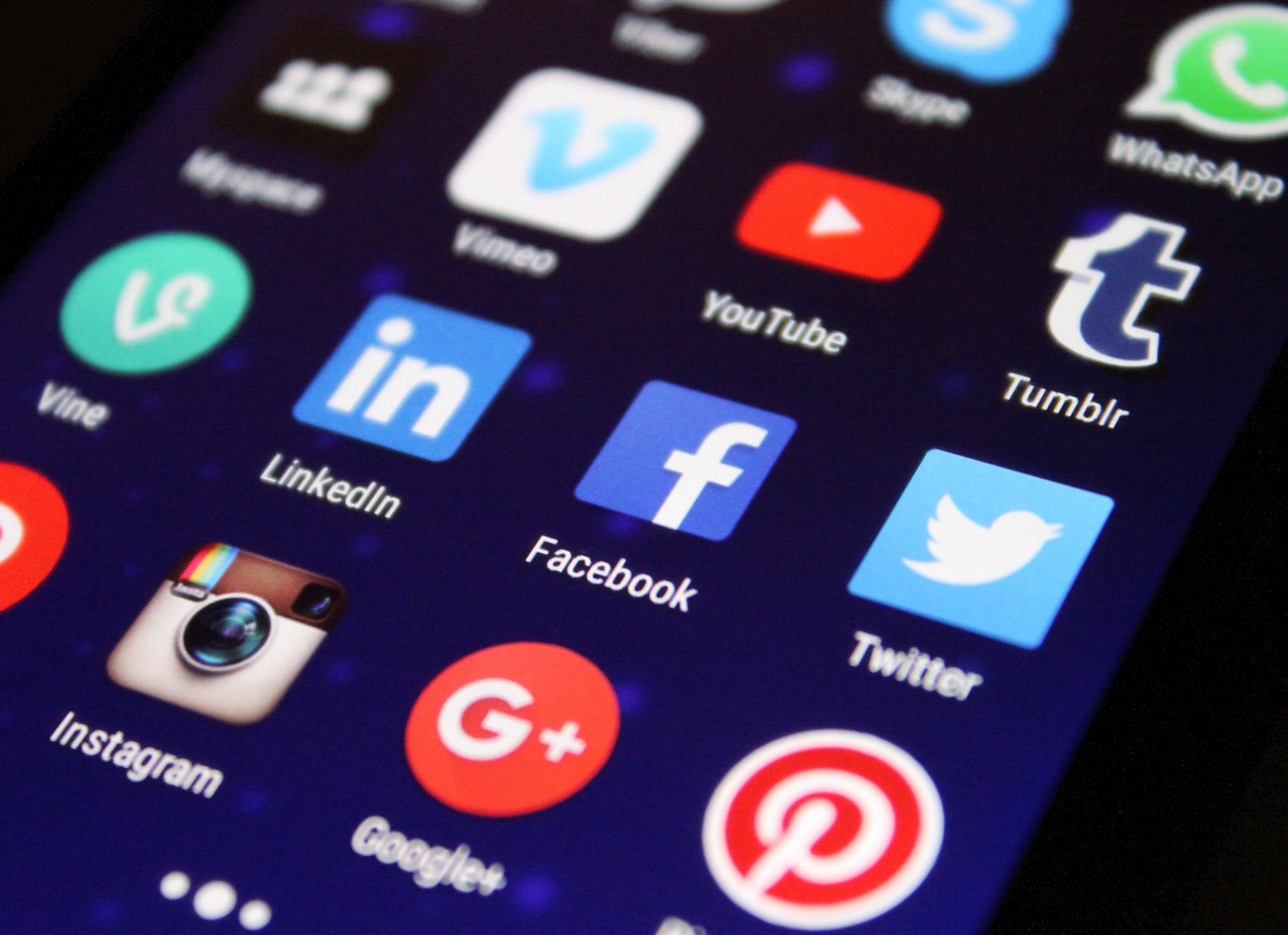 7 Steps to Making a Marketable LinkedIn Profile